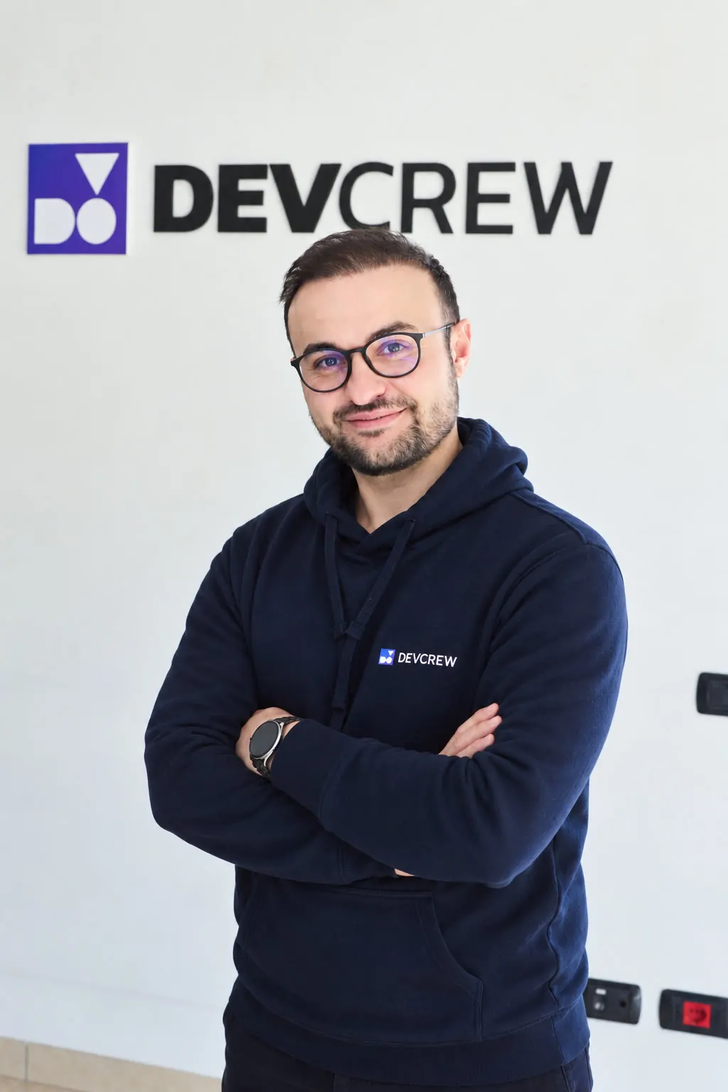 Il CEO di DevCrew, sviluppatore dal 2002
